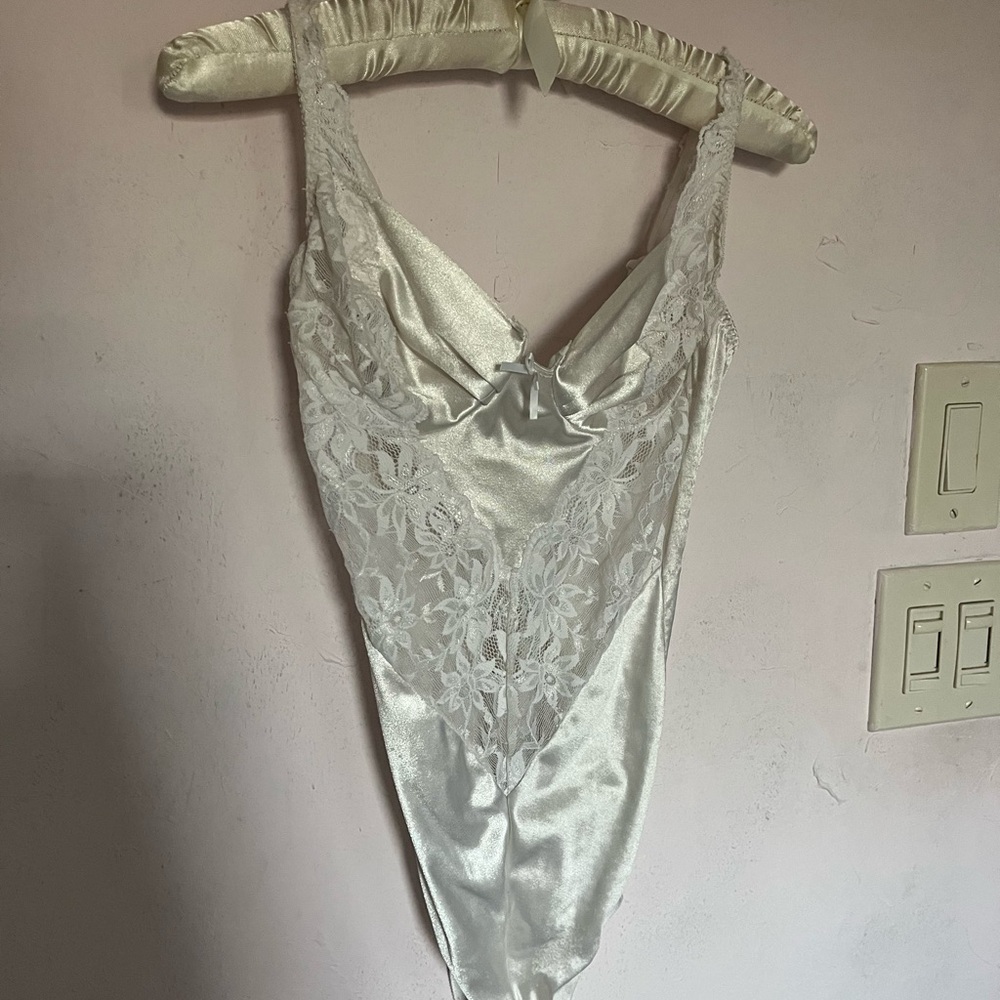 Elegant White Lace Bodysuit